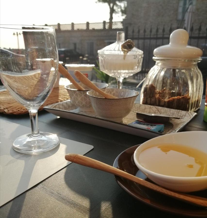 Hotel Belvedere House Civitanova Alta Esterno foto